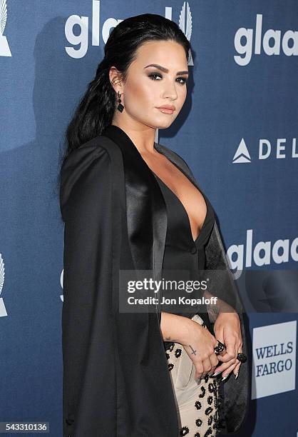 Singer Demi Lovato arrives at the 27th Annual GLAAD Media Awards at The Beverly Hilton Hotel on April 2, 2016 in Beverly Hills, California.