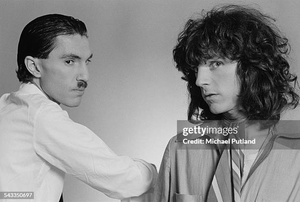 Brothers Ron and Russell Mael of American rock group Sparks, March 1975.