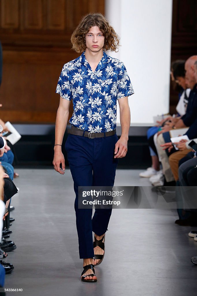 Officine Generale : Runway - Paris Fashion Week - Menswear Spring/Summer 2017