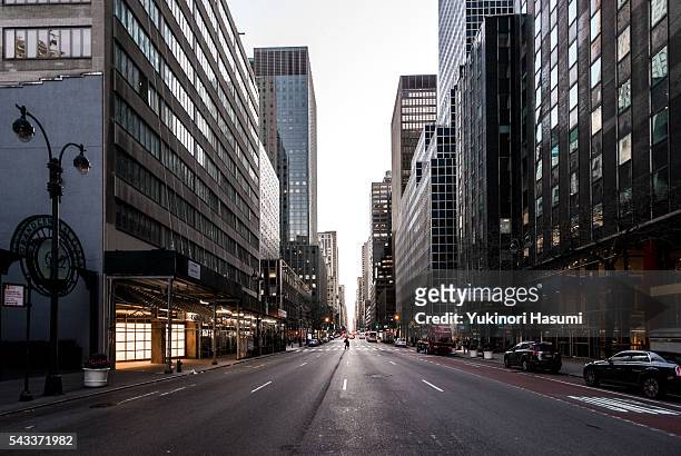 manhattan street - urban road stock pictures, royalty-free photos & images