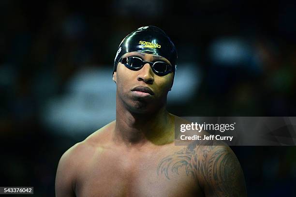 Cullen Jones of the United States participates in warm ups during Day 2 of the 2016 U.S. Olympic Team Swimming Trials at CenturyLink Center on June...