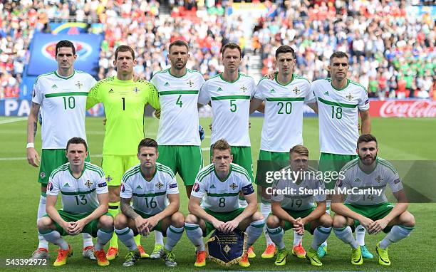 Paris , France - 25 June 2016; The Northern Ireland team, back row, from left, Kyle Lafferty, Michael McGovern, Gareth McAuley, Jonny Evans, Craig...