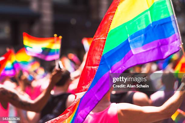 gay pride parade nyc , june 26th, 2016 - desfile de orgulho gay da cidade de nova iorque - fotografias e filmes do acervo