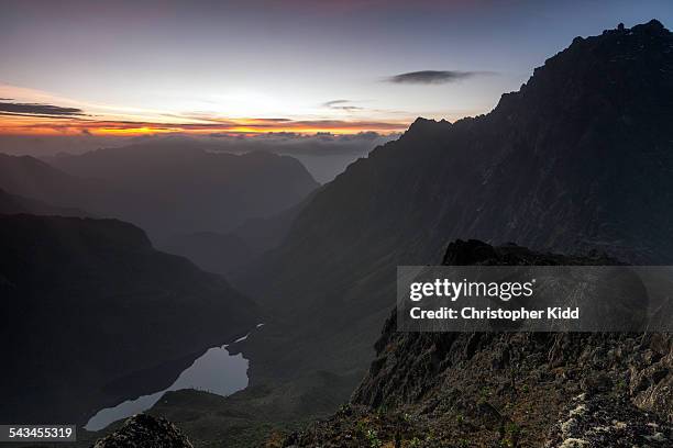 mt. baker, rwenzori mountains, uganda - christopher kidd stock pictures, royalty-free photos & images