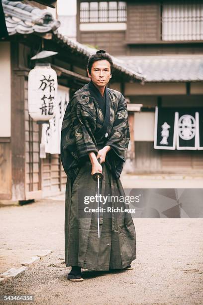 japanese samurai ronin in edo period town - samurai sword stock pictures, royalty-free photos & images