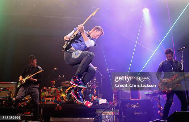 Chris Martin from Coldplay performs on stage during the Sentebale Concert at Kensington Palace on June 28, 2016 in London, England. Sentebale was...