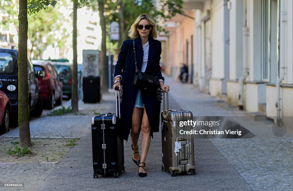 Street Style Day 1 - Mercedes-Benz Fashion Week Berlin Spring/Summer 2017