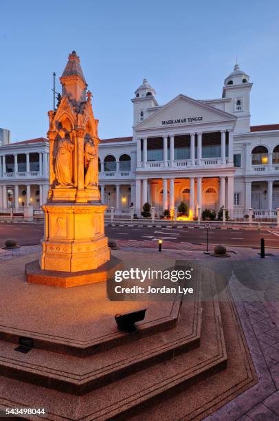 penang logan memorial with penang high court as background - supreme court uk stock pictures, royalty-free photos & images