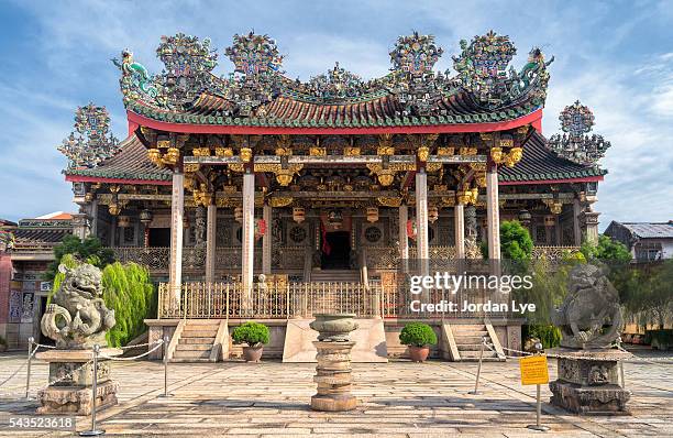 khoo kongsi temple - penang stock pictures, royalty-free photos & images