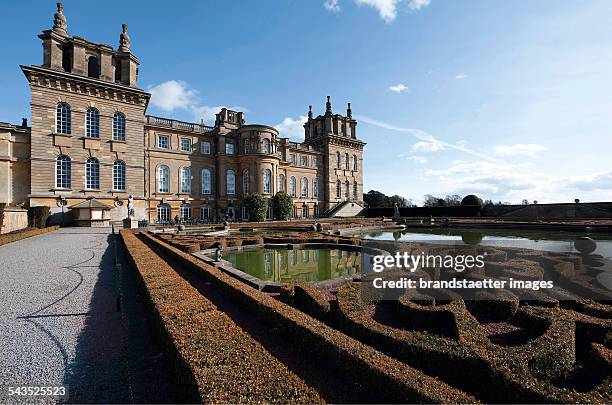 Formale Garden of Blenheim Palace. Woodstock. About 2000. .