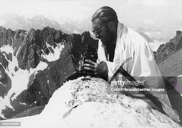 25 Herbert Tichy Stock Photos, HighRes Pictures, and Images Getty Images