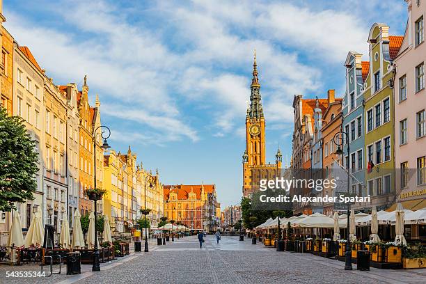 long market square (dlugi targ) in gdansk, poland - dlugi targ stock pictures, royalty-free photos & images