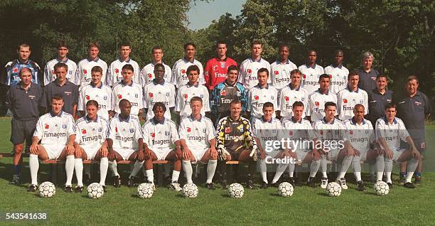 Photo officielle de l'équipe de football de 1ère division de l'AJ Auxerre prise le 10 août à Auxerre. Thomas Klos, Marcin Kuzba, Oumar Dieng, Bernard...