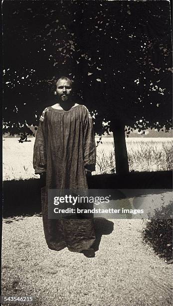 Gustav Klimt in the garden of Villa Oleander Kammerl atm Attersee. 1910.