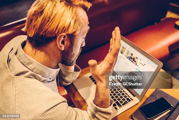 209 Laptop Cafe Paris Stock Photos, High-Res Pictures, and Images ...