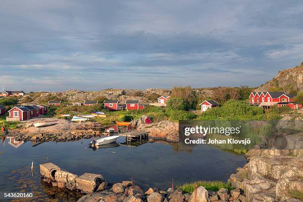 hönö island fishing sheds 2 - hönö sweden stock pictures, royalty-free photos & images