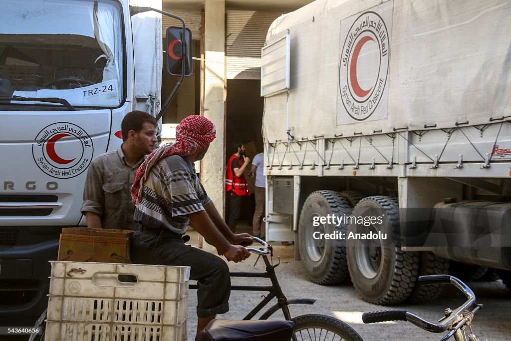 UN's humanitarian aid arrives in Damascus