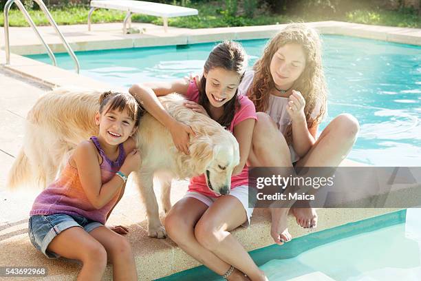 Middle Friends Pool Group Of Friends At The Pool In Summer High-Res Stock Photo - Getty Images