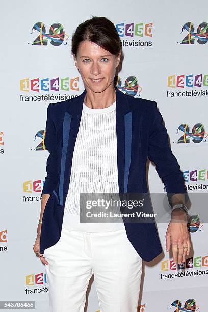 Carole Gaessler attends the 'Rendez-vous du 29' Photocall at France Television on June 29, 2016 in Paris, France.