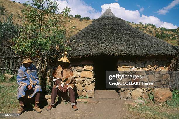 Setea Basotho 115 Basotho Tribe Stock Photos, High-Res Pictures, and Images - Getty ...