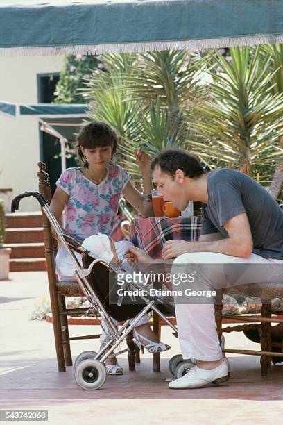 French actor Patrick Dewaere with his wife Elisabeth Malvina Chalier, aka Elsa, and their daughter Lola.