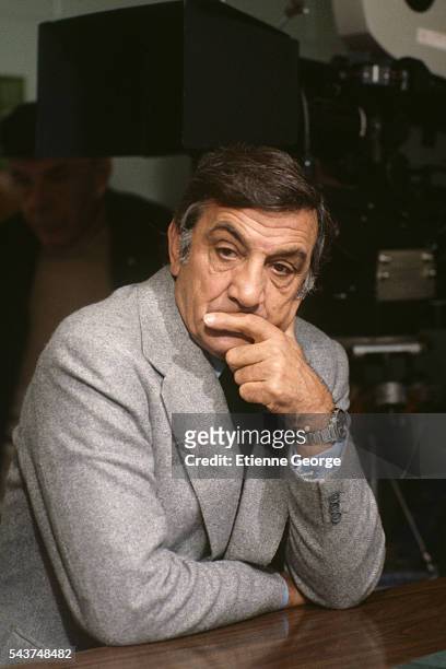 Italian-born actor Lino Ventura on the set of the film "L' Homme en colere", directed by French director Claude Pinoteau.