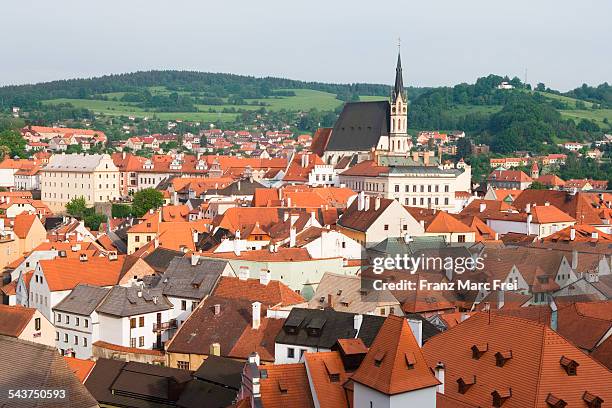 view over st. vitus church, cesky krumlov - cesky krumlov stock pictures, royalty-free photos & images