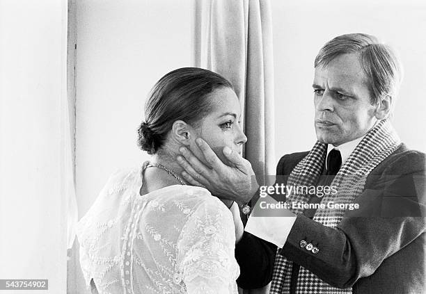 Austrian-born actress Romy Schneider and German-born actor Klaus Kinski on the set of the film "L'Important C'est d'Aimer" , directed by Polish...