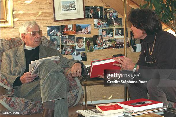 Frison Roche 55 Roger Frison Roche Stock Photos, High-Res Pictures, and Images ...