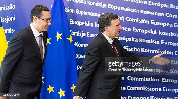 Brussels, Belgium, July 12; 2012. -- Romanian Prime Minister Victor-Viorel PONTA is welcome by the President of the European Commission Jose Manuel...