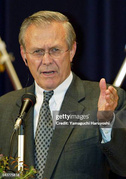 Donald Rumsfeld 1975 3,651 Donald Rumsfeld Photos Stock Photos, High-Res Pictures, and ...