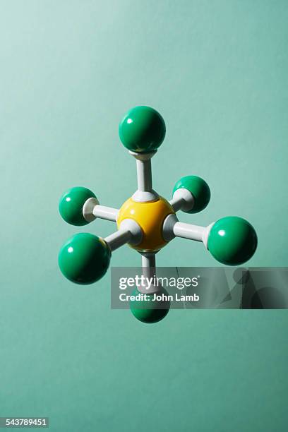 sulphur hexachloride - schwefel stock-fotos und bilder