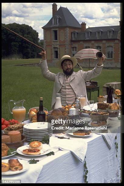 French actor Regis Royer on the set of Lautrec, by French director, screenwriter and actor Roger Planchon.