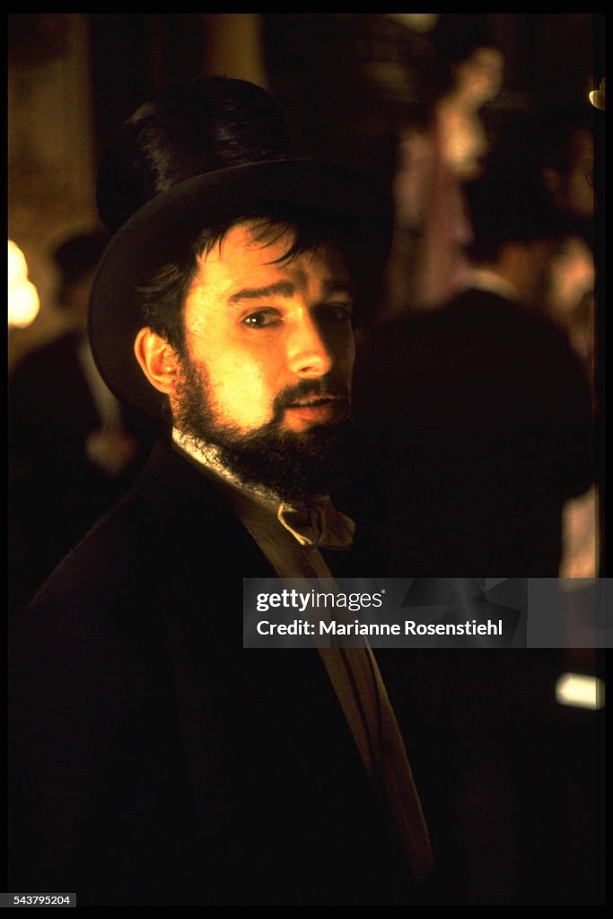 On the set of Lautrec