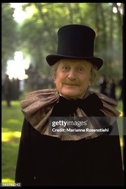 French actor Claude Rich on the set of Lautrec, by French director, screenwriter, and actor Roger Planchon.