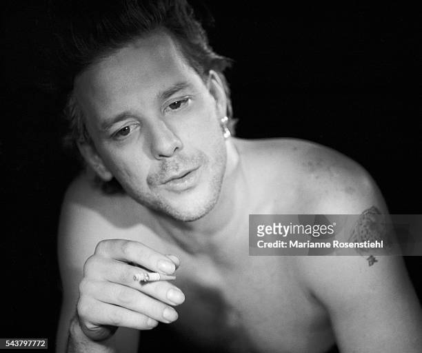 American actor Mickey Rourke, who stars in the 1985 film Year of the Dragon.