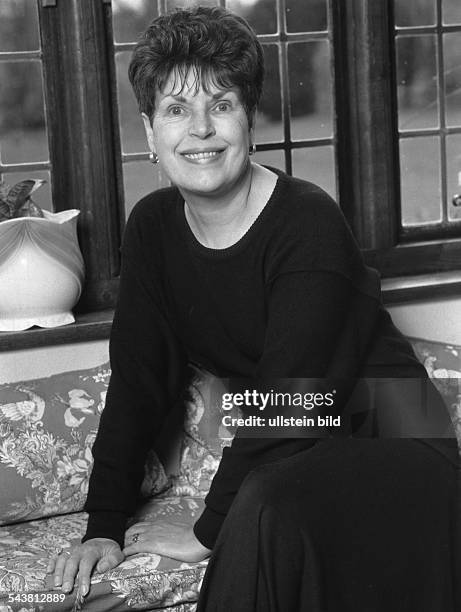 Barbara Rendall Barbara Rendell Photos and Premium High Res Pictures - Getty Images