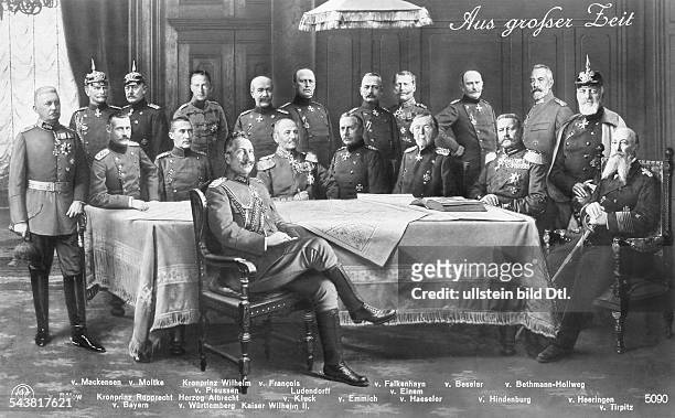 Wilhelm II. *27.01.1859-+German Emperor, King of Prussia- German emperor Wilhelm II. With a group of German officers during World War I., from left,...