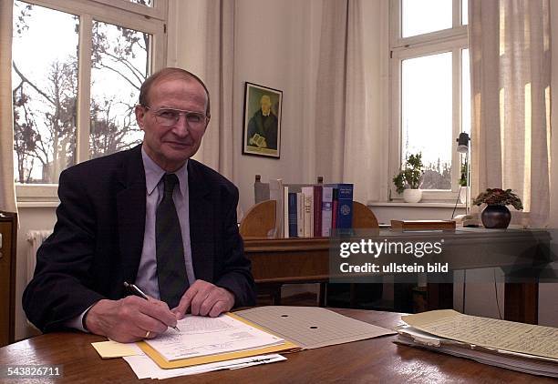 Manfred Rinke 140 Bishop Jens Stock Photos, High-Res Pictures, and Images - Getty Images
