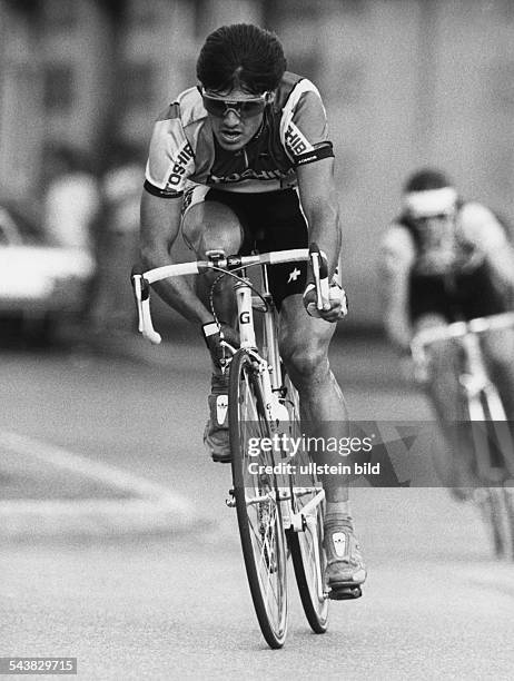 Der Bremer Radrennfahrer Andreas Kappes während einer Etappe bei der Tour de France. Aufgenommen um 1990.