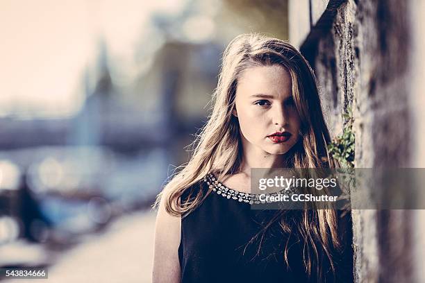 French Modelling Modeling Photo Shoot Ideas Photos and Premium High Res Pictures - Getty ...