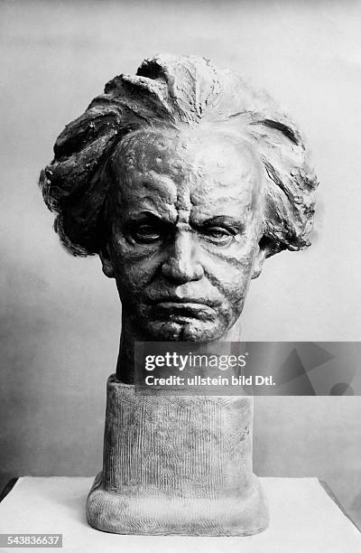 Beethoven, Ludwig van - Composer, Germany*17.12.1770-26.03.1827+- Portrait bust by Raimund Paschold - undated, about 1927Vintage property of ullstein...