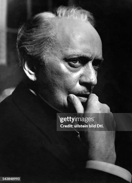 Theodor Loos Photos and Premium High Res Pictures Getty Images