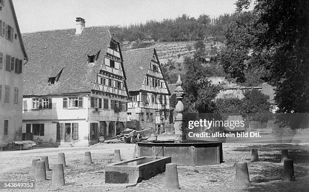Germany: Half-timbered houses with a fountain- undated- Photographer: Gerhard FechnerVintage property of ullstein bild