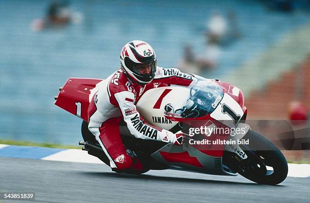 Der amerikanische Motorradrennfahrer Wayne Rainey auf seiner Yamaha beim Hockenheim-Grand Prix .