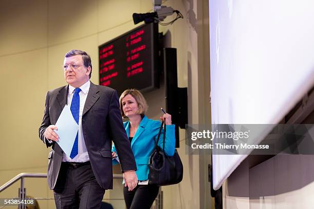 Brussels, Belgium, March 5, 2014. -- President of the EU Commission Jose Manuel BARROSO expalins to media support package for Ukraine from Europe to...