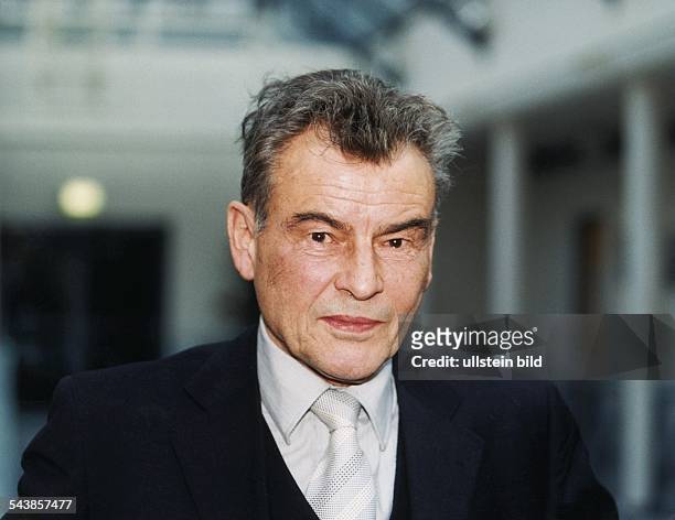 Der deutsche Schauspieler Horst Buchholz im Februar 1998. Aufgenommen Februar 1998.