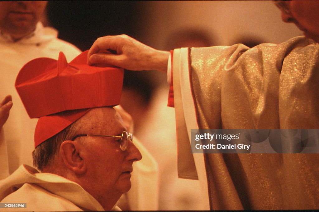 FATHER YVES CONGAR BECOMES CARDINAL Nachrichtenfoto Getty Images father-yves-congar-becomes-cardinal-nachrichtenfoto-getty-images