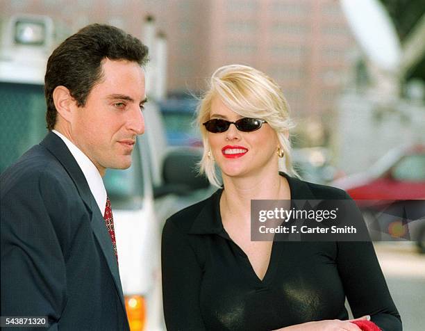 323 Anna Nicole Smith Case Stock Photos, High-Res Pictures, and Images