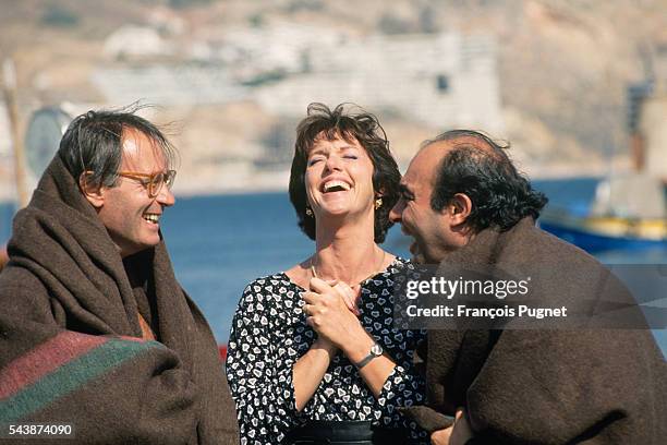 French actors Bernard Le Coq, Anny Duperey and Philippe Khorsand on the set of television series "Une famille formidable", episode one: "Les parents...